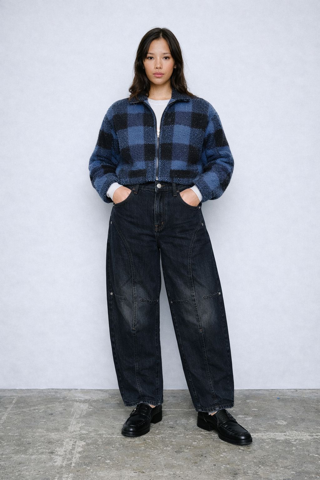 Balloon Fit Utility Jeans