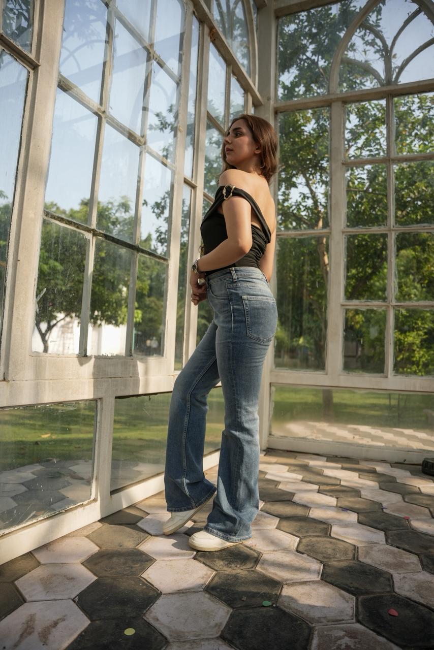 Boot Cut- Wavyn