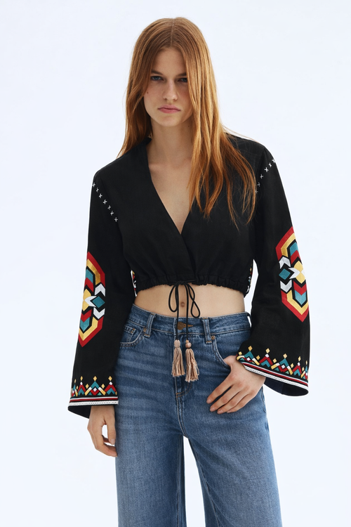 Women Black Crop Top