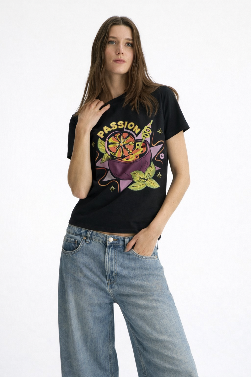 Women Passion Fruit Graphic Tee