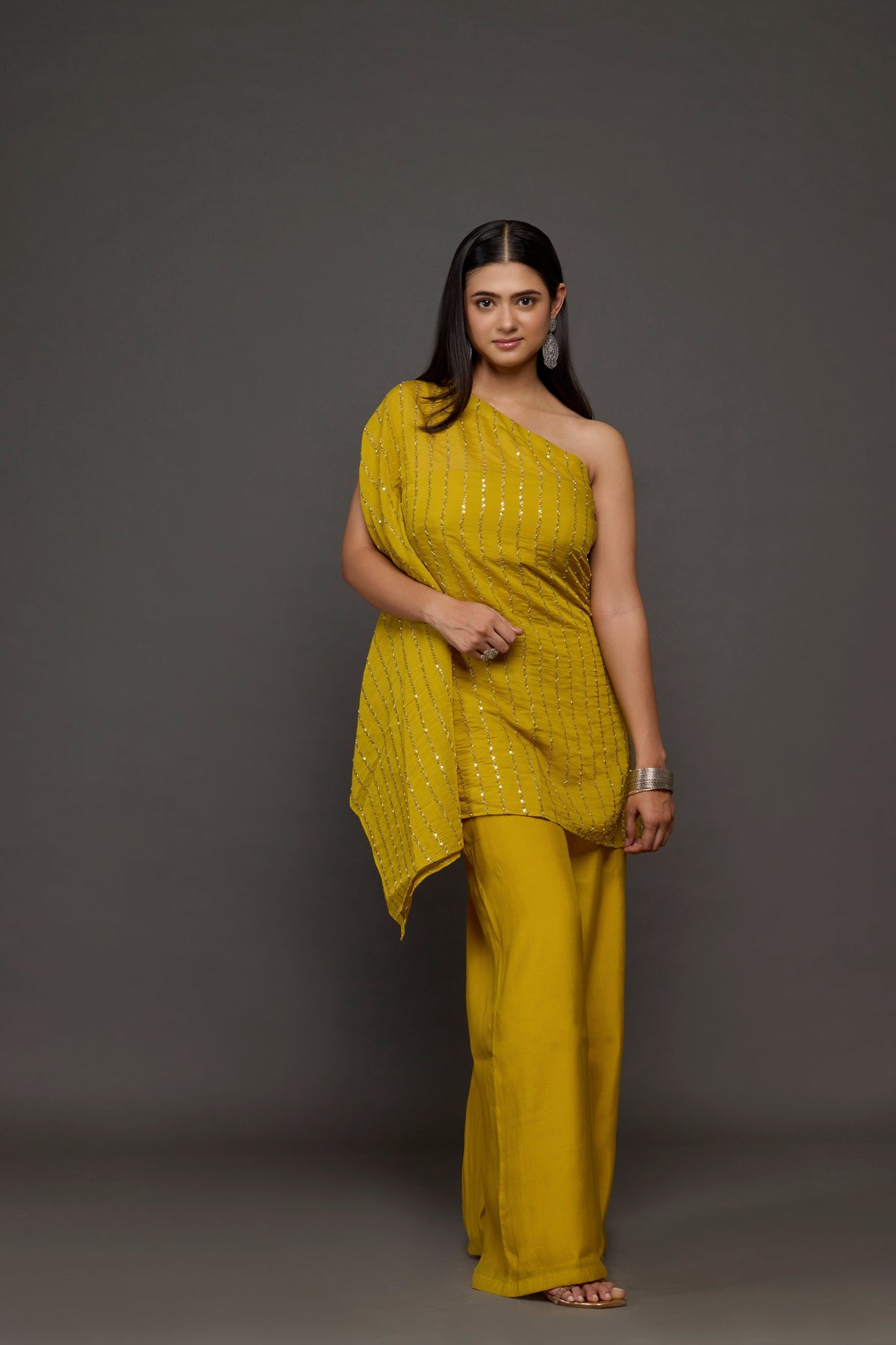 Kanak Kaftan Mustard Sequin One-Shoulder Set - drape detail