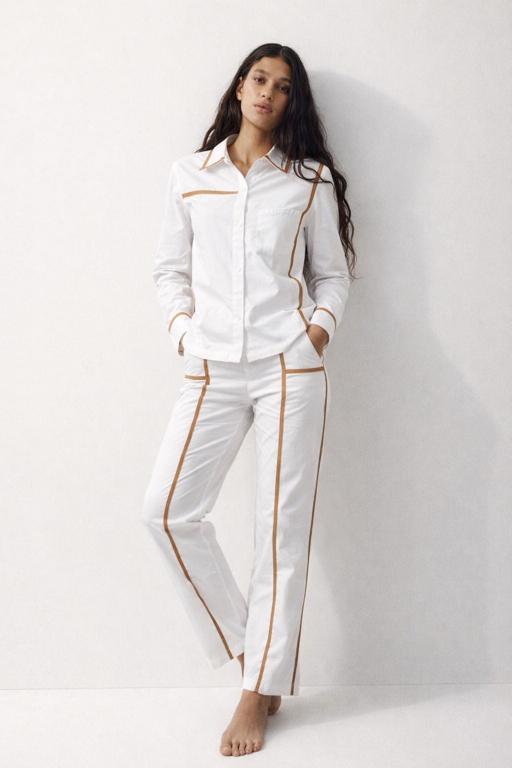 Women Ivory contrast lace Co-Ord set